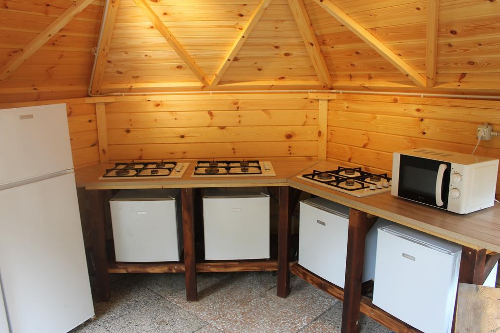 Camping Dolce Sole Marina di Massa Eksteriør billede